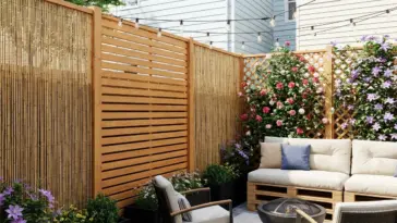 DIY privacy fence ideas under $200 in a stylish backyard with lattice, bamboo, slat screen, and budget-friendly patio privacy